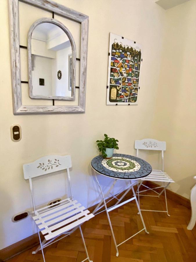 Bed & Breakfast Lastarria Сантьяго Экстерьер фото